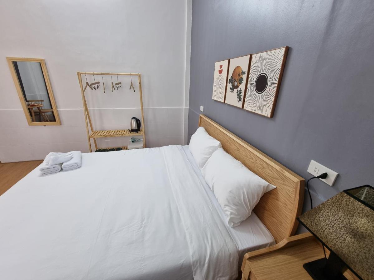 Hidden Hue Homestay Bagian luar foto