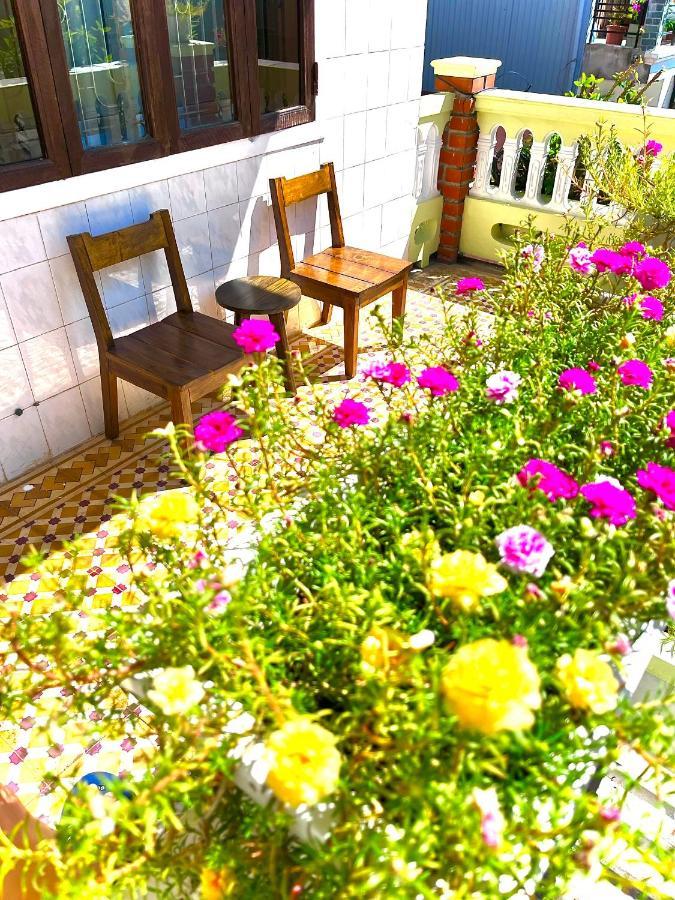 Hidden Hue Homestay Bagian luar foto