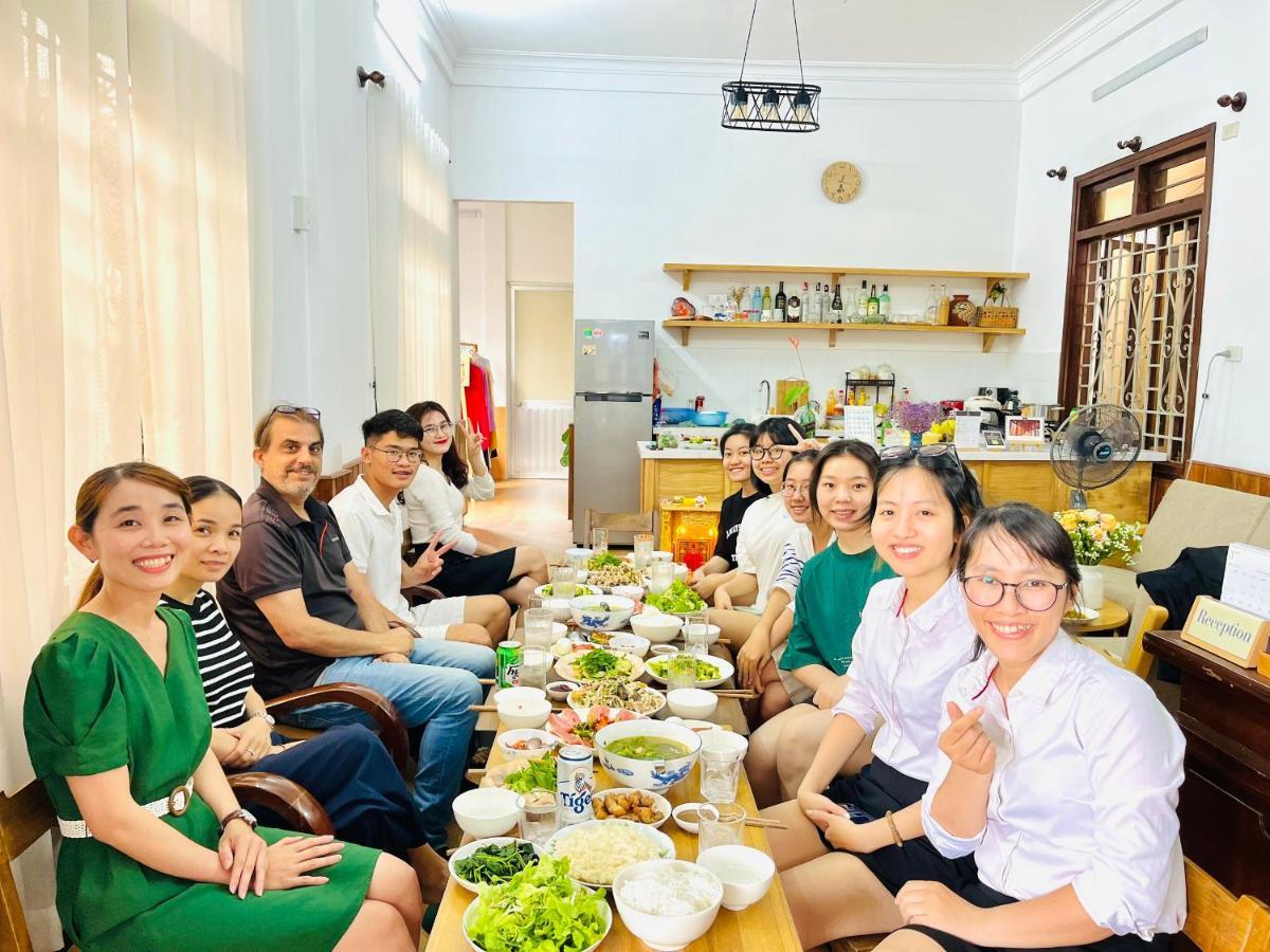 Hidden Hue Homestay Bagian luar foto