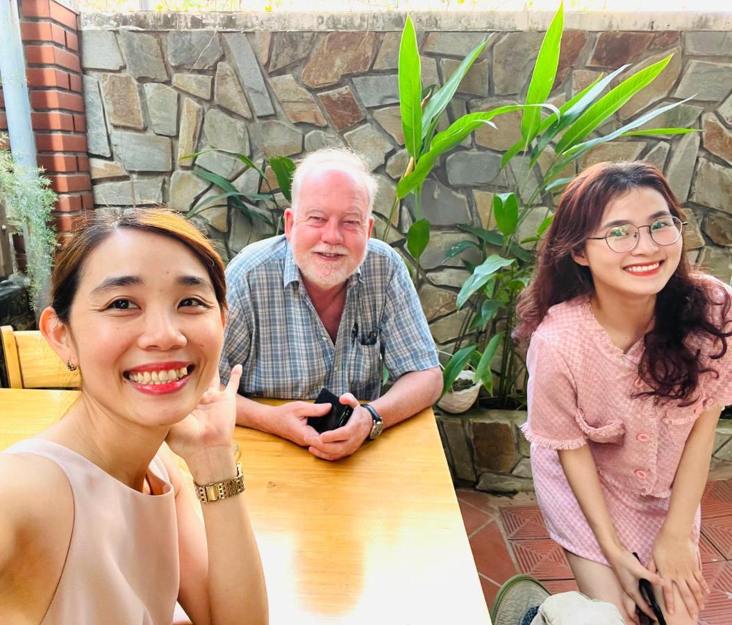 Hidden Hue Homestay Bagian luar foto